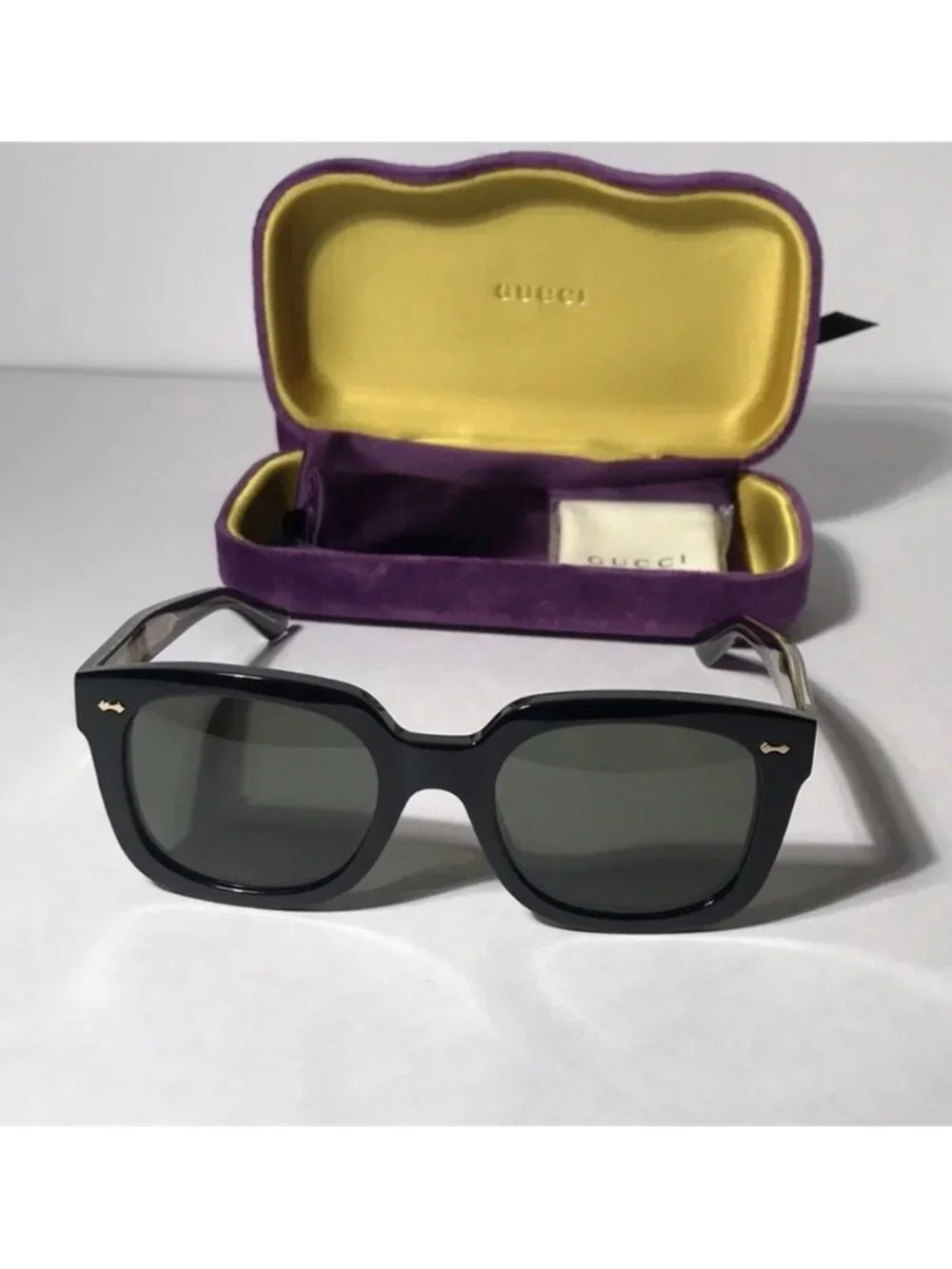New Authentic Gucci GG0912S 001 Black Square Sunglasses with Case